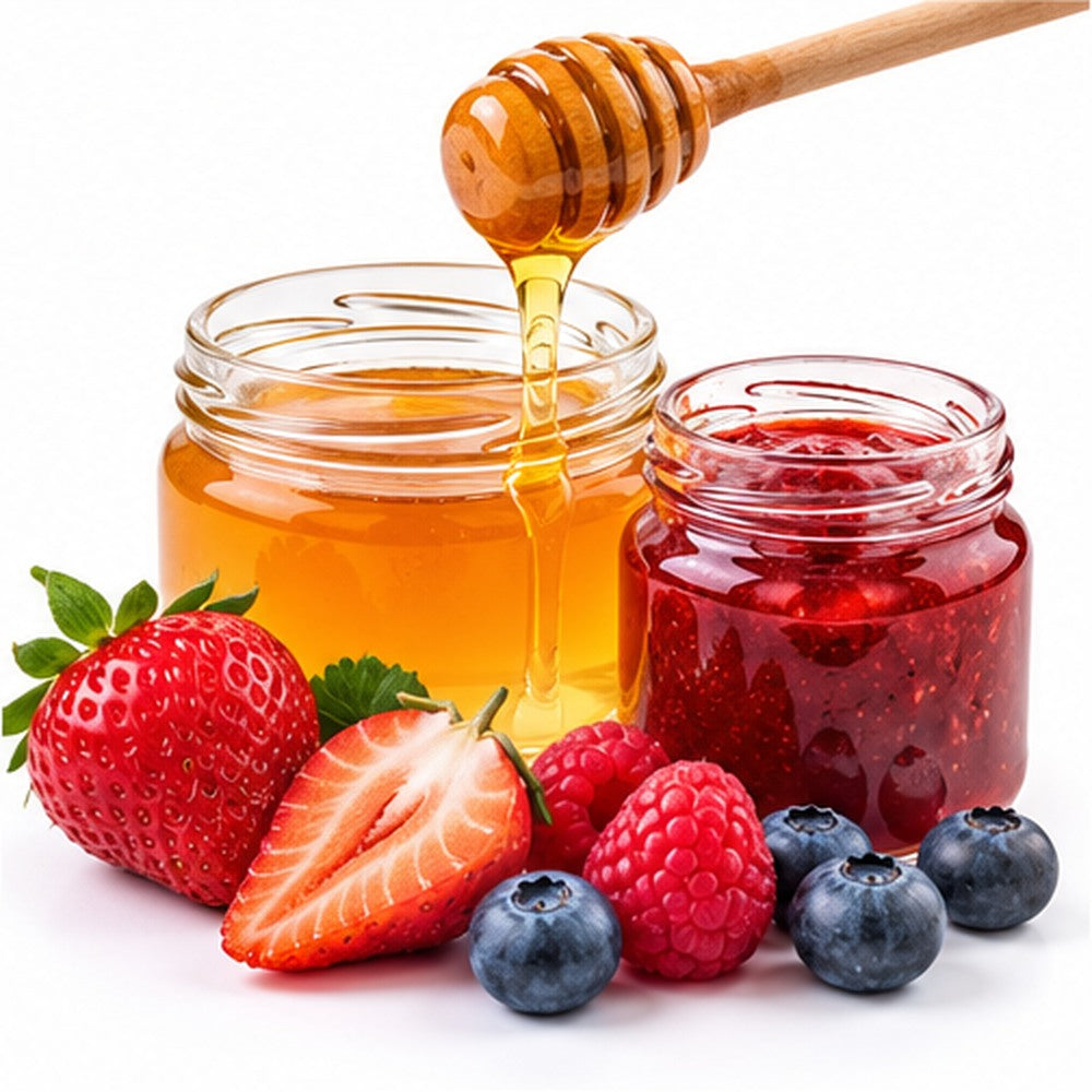 Miel y mermelada de frutos rojos con frutas frescas